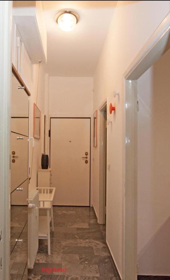 Appartement Bilocale Roggia Scagna 7 à Milan Extérieur photo