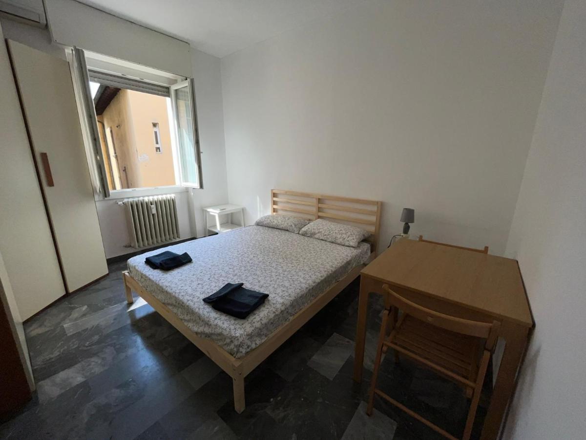 Appartement Bilocale Roggia Scagna 7 à Milan Extérieur photo